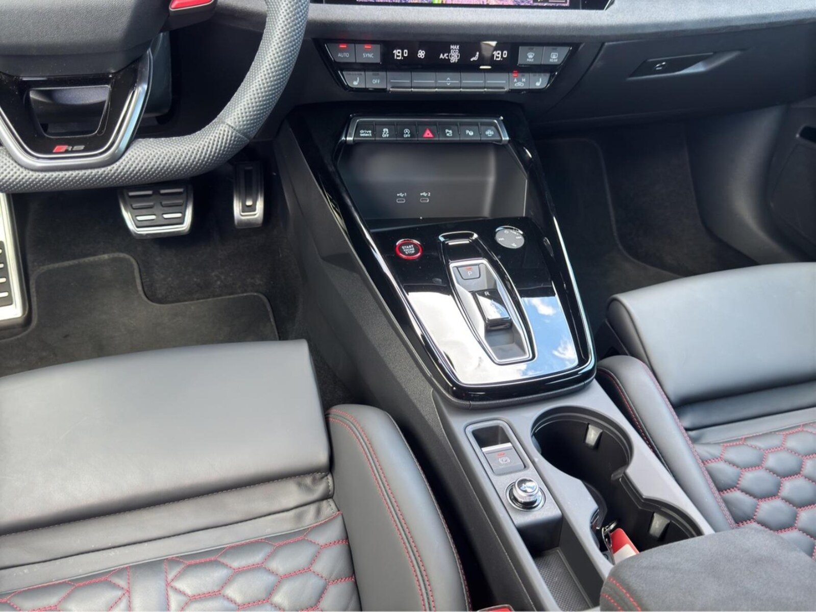 Audi RS 3 Limousine – Bild 11