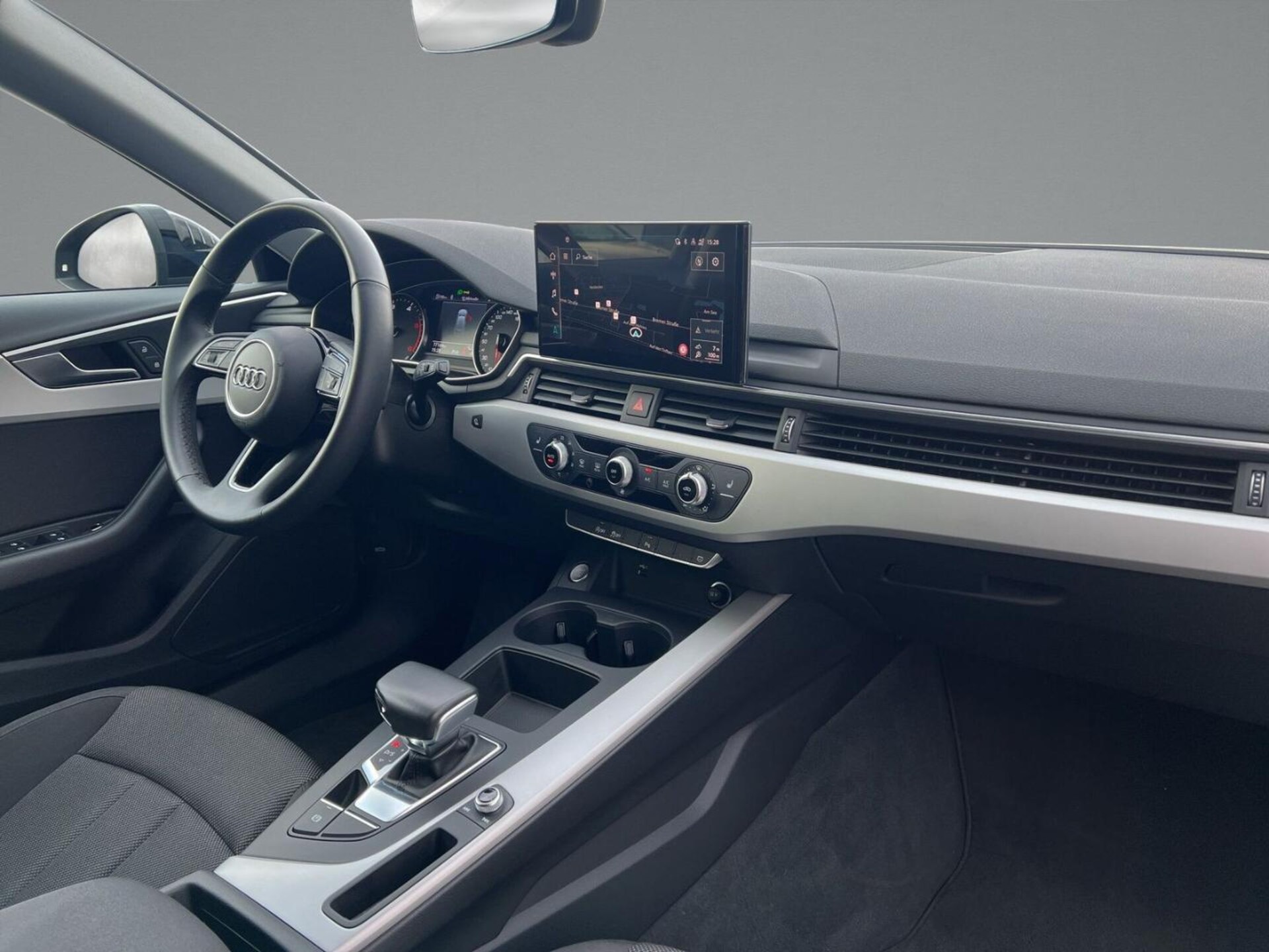Audi A4 Avant Advanced