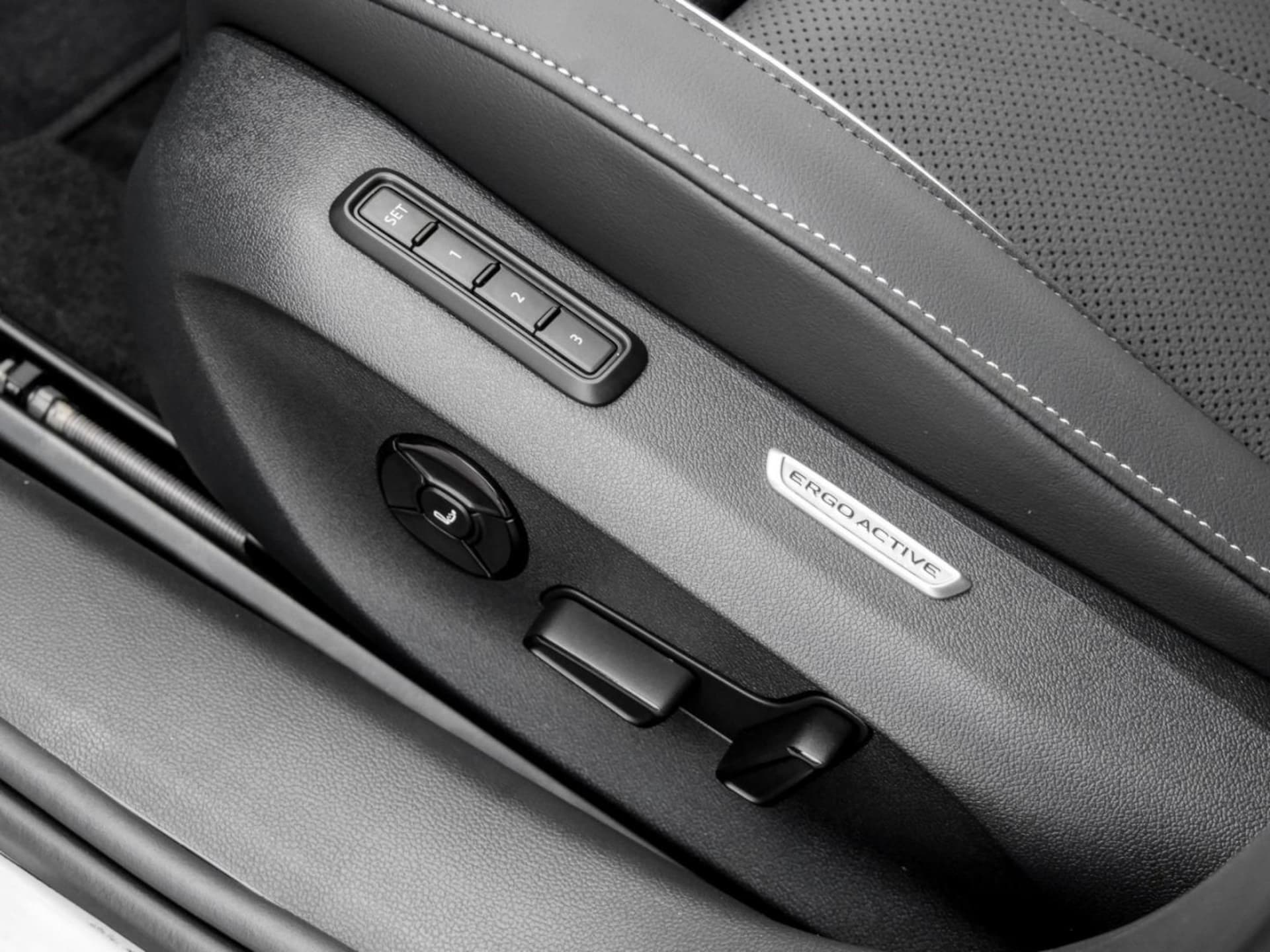 Volkswagen Passat Elegance