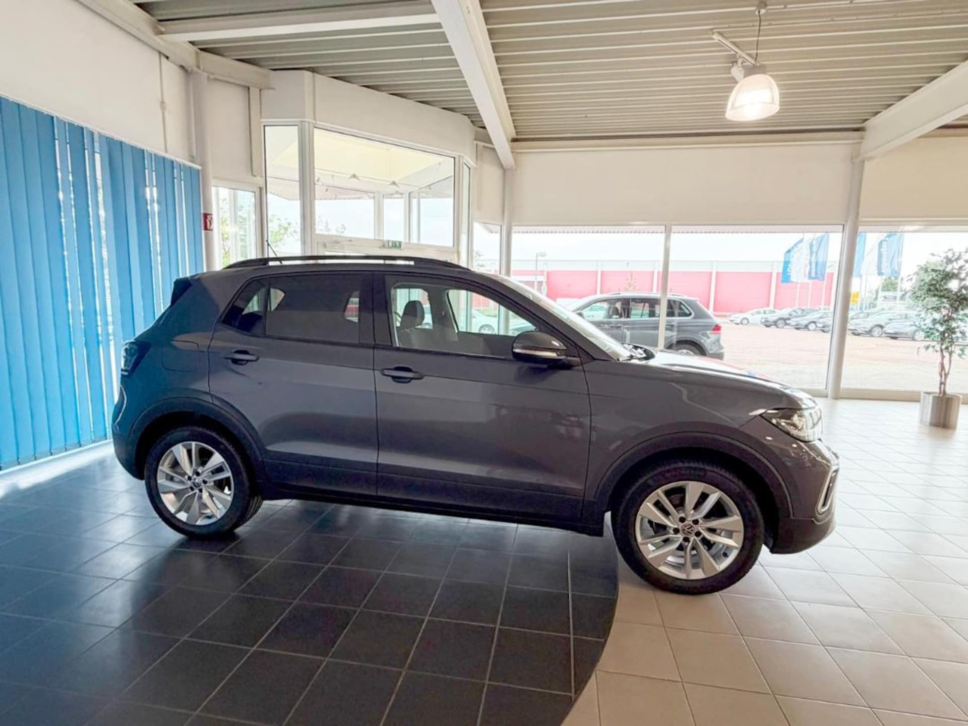 Volkswagen T-Cross Life