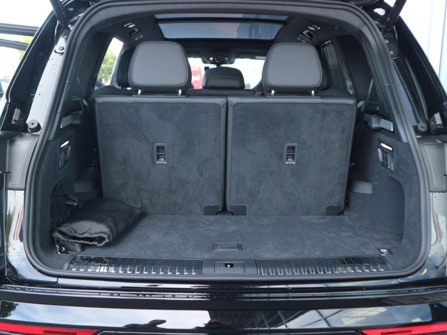 Bild über Audi Q7 SUV TDI quattro 220 kW tiptronic - für weitere Informationen kontaktieren Sie den Audi Partner