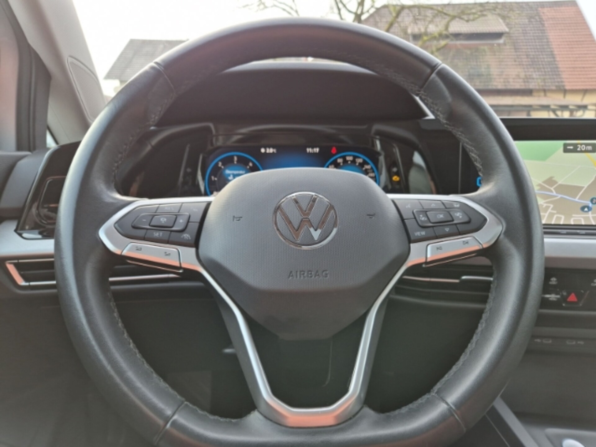 Volkswagen Golf Life