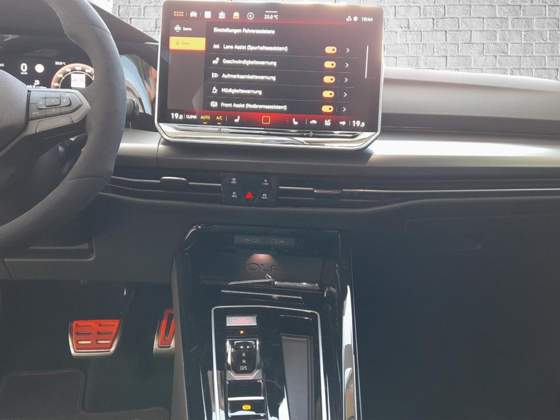 Volkswagen Golf GTI