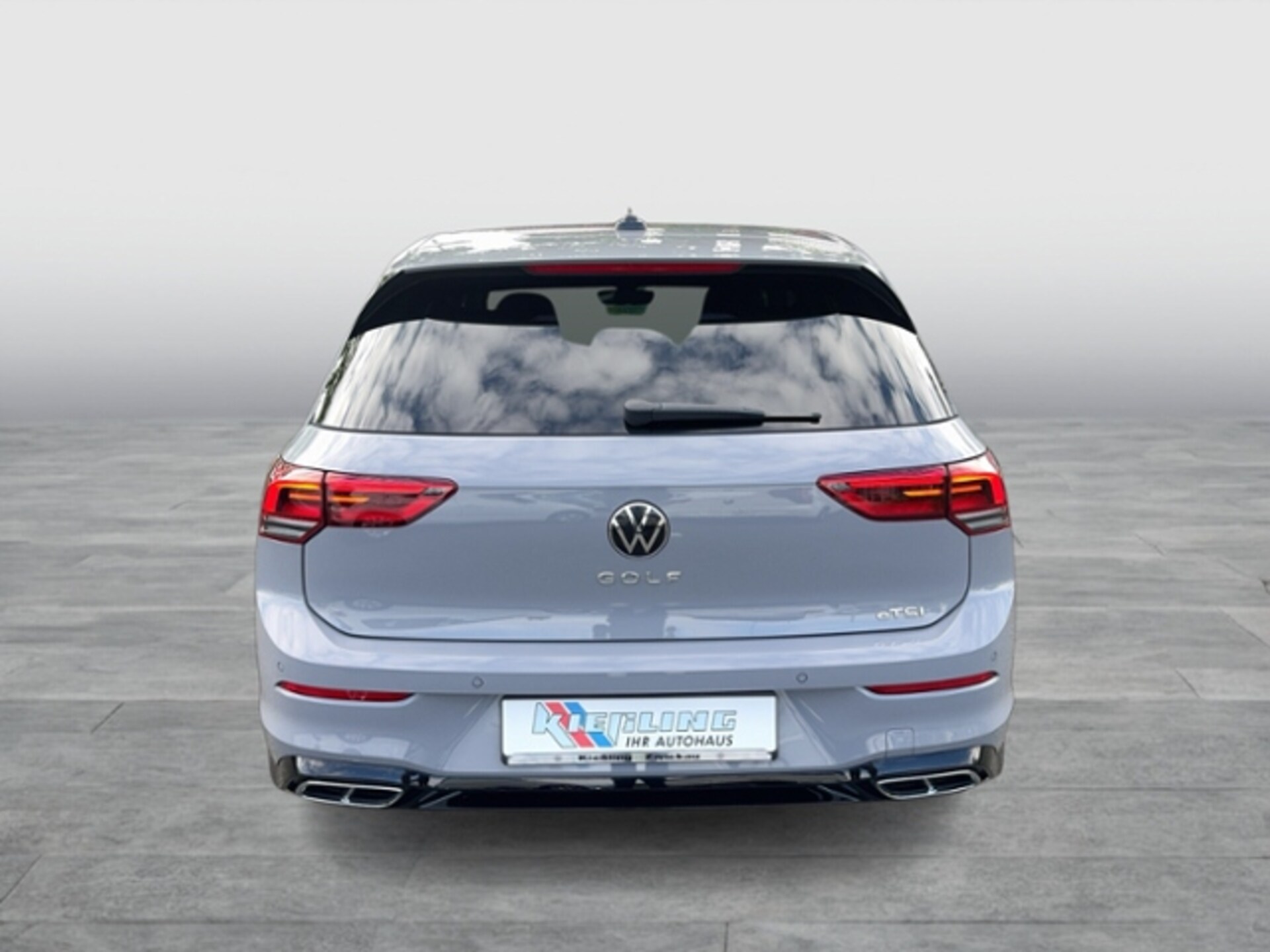 Volkswagen Golf R-Line