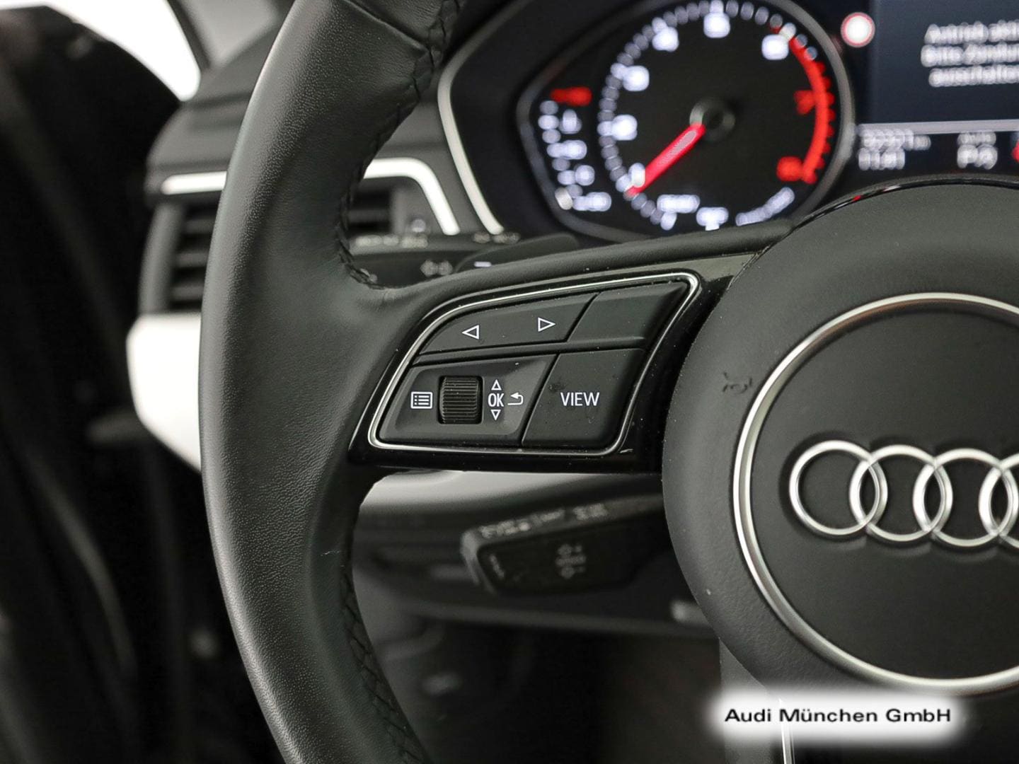 Bild über Audi A5 Sportback 35 TFSI S tronic - für weitere Informationen kontaktieren Sie den Audi Partner