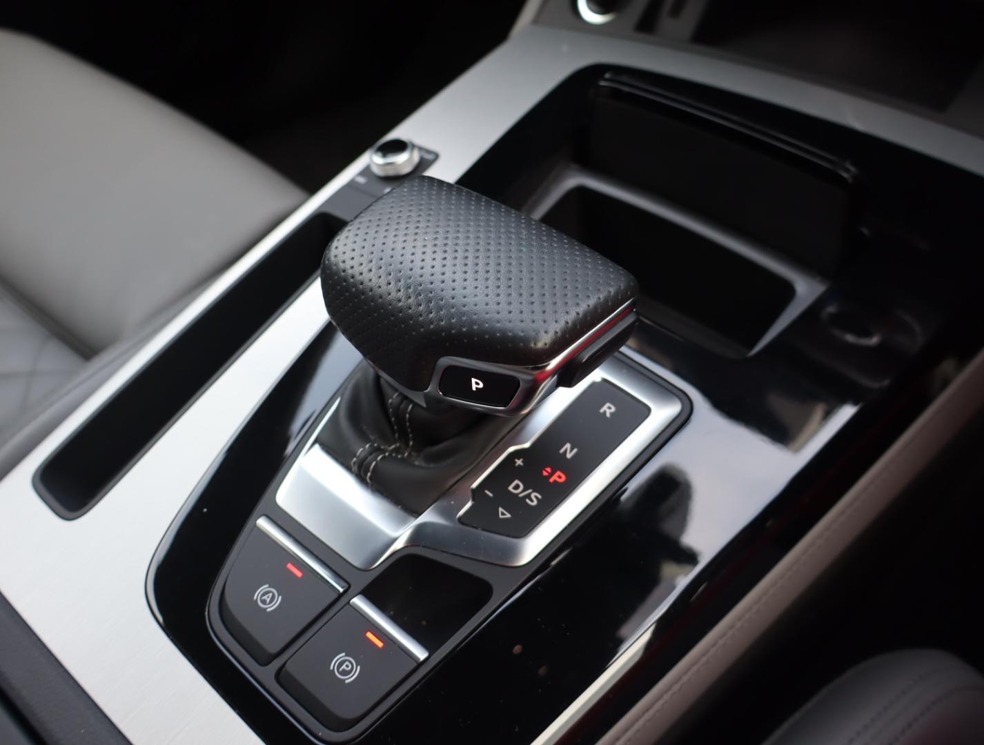 Image about Audi Q5 Sportback 40 TDI quattro S line 150(204) kW(PS) S tronic