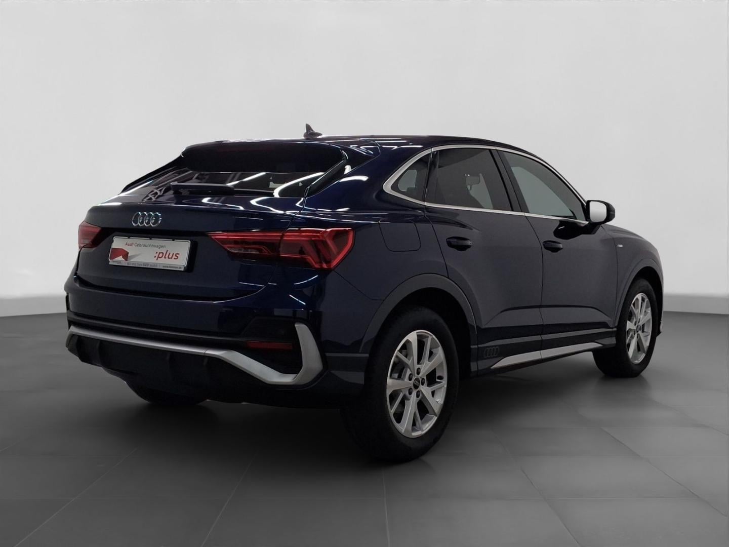 Bild über Audi Q3 Sportback S line 35 TFSI S tronic - für weitere Informationen kontaktieren Sie den Audi Partner