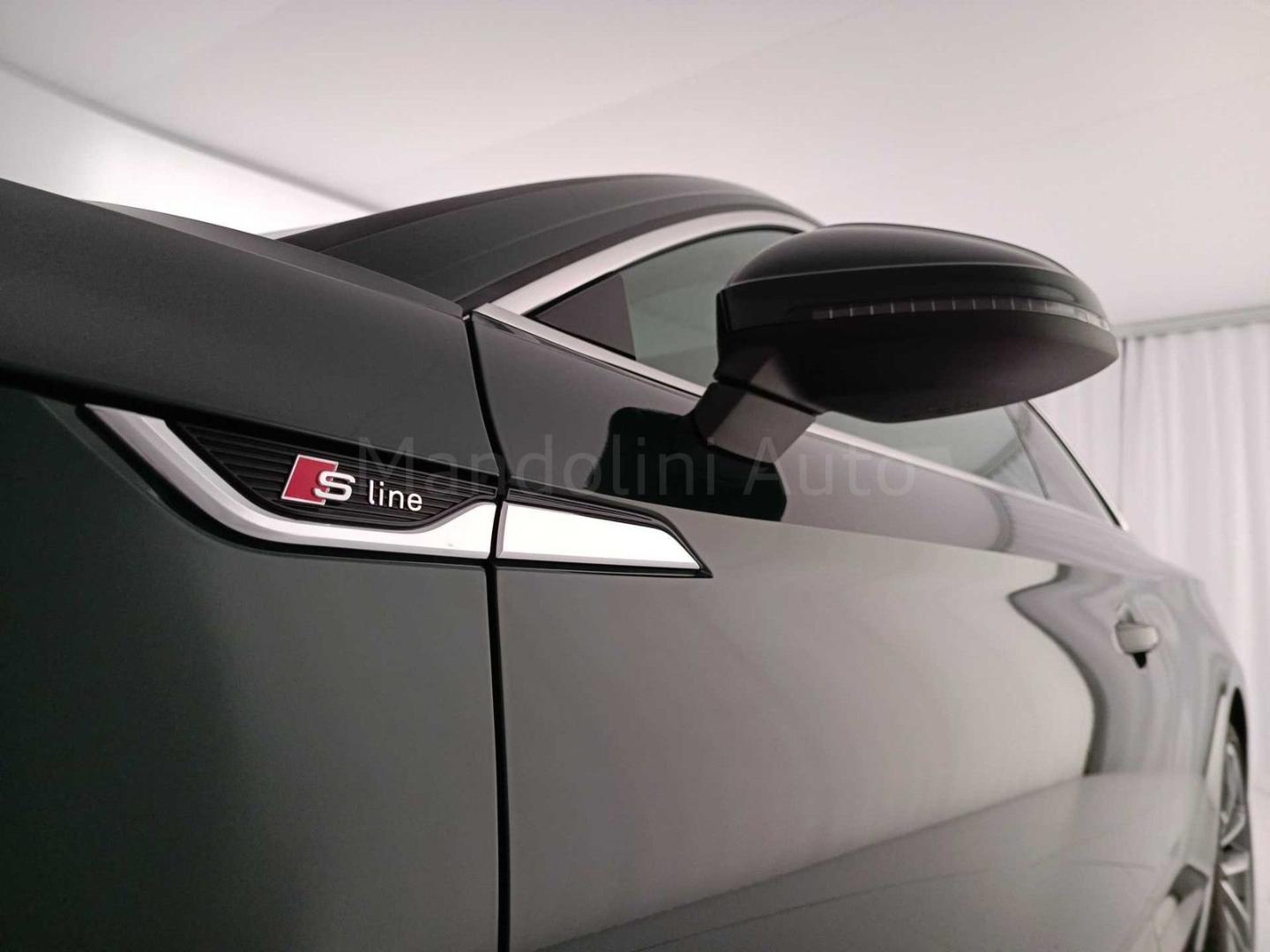 Image about Audi A5 Coupé S line edition 40 TDI quattro 150 kW (204 CV) S tronic