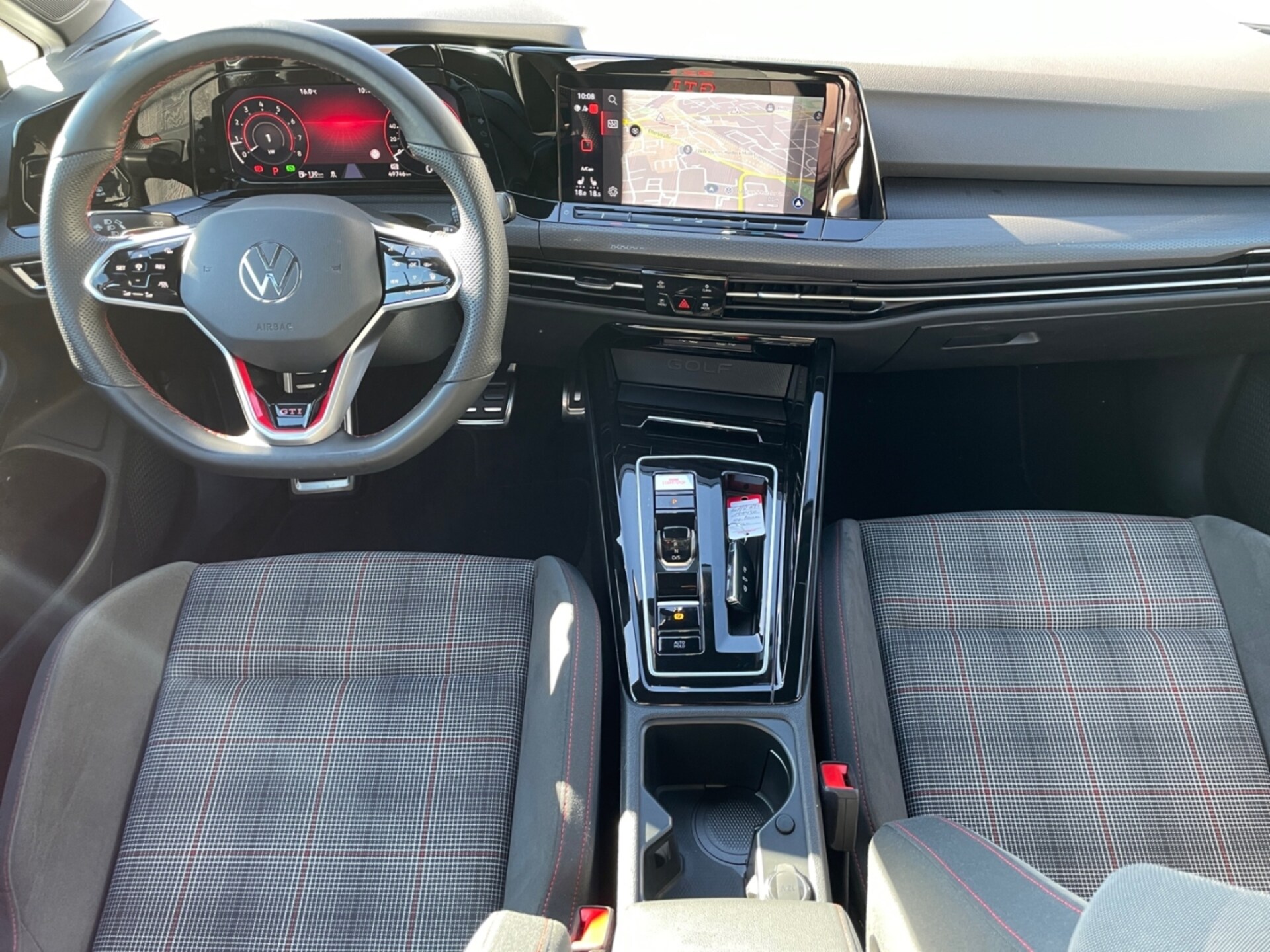 Volkswagen Golf GTI