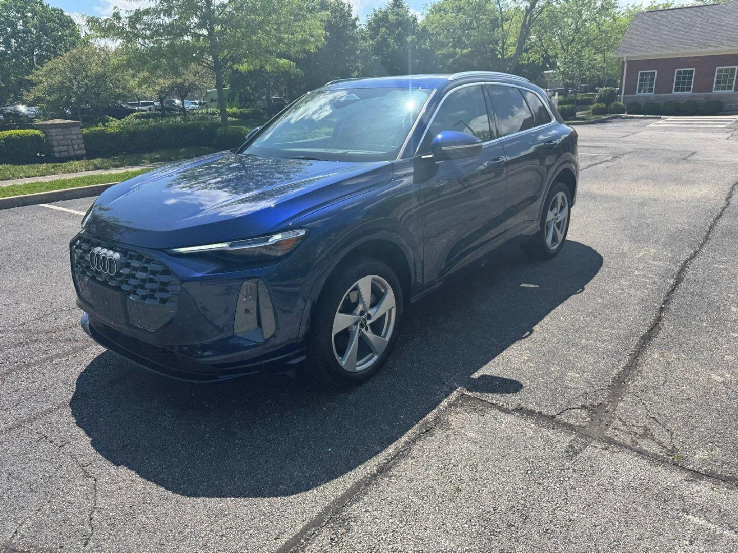 2025 Audi Q5 40 Premium Plus's photo