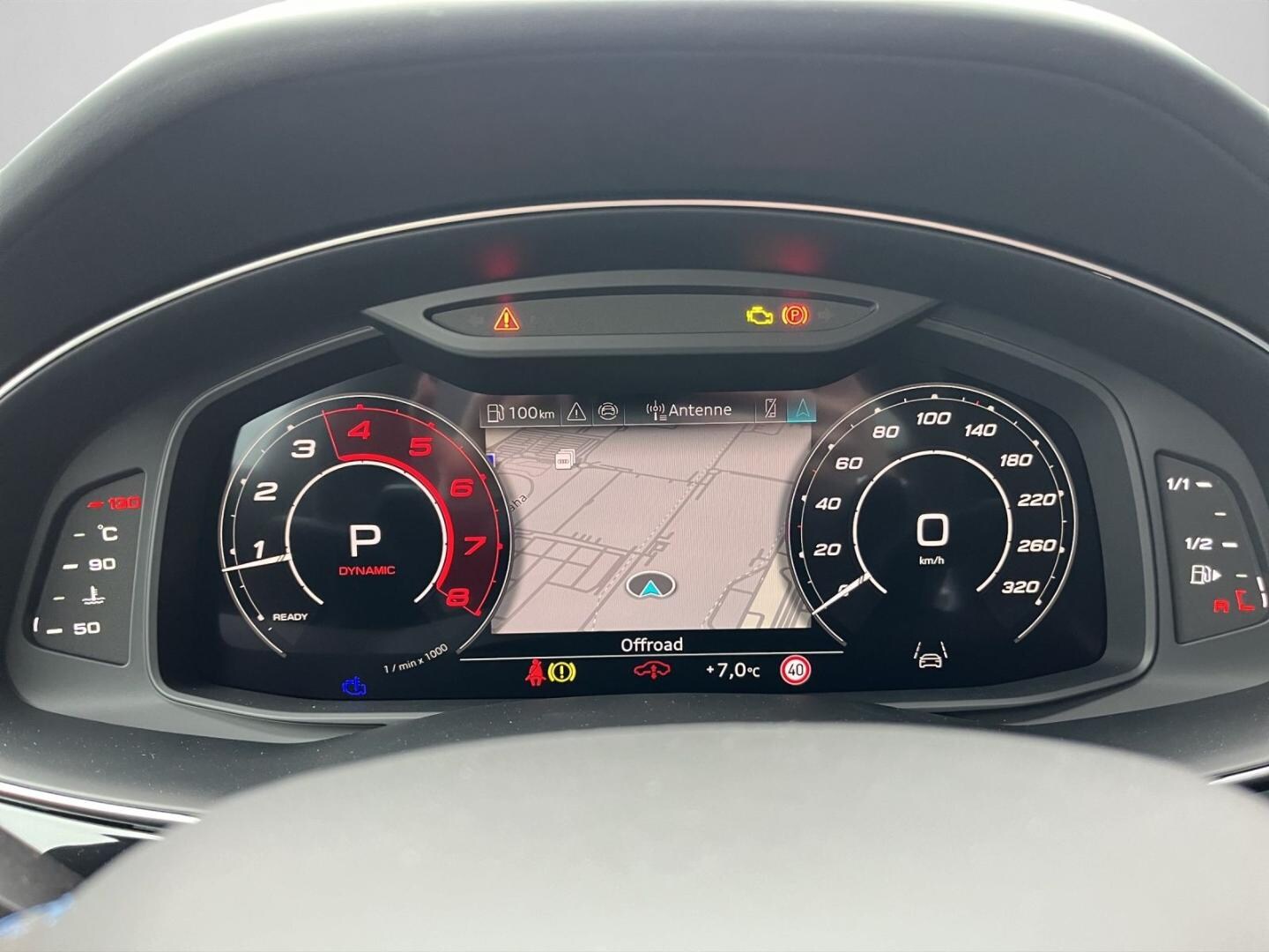 Bild über Audi RS Q8 SUV TFSI quattro 471 kW tiptronic - für weitere Informationen kontaktieren Sie den Audi Partner