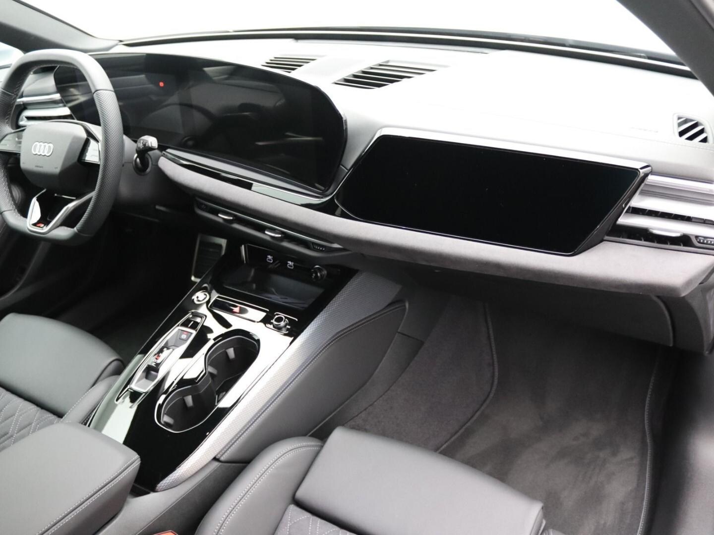 Bild über Audi A5 Avant TDI 150 kW S tronic - für weitere Informationen kontaktieren Sie den Audi Partner