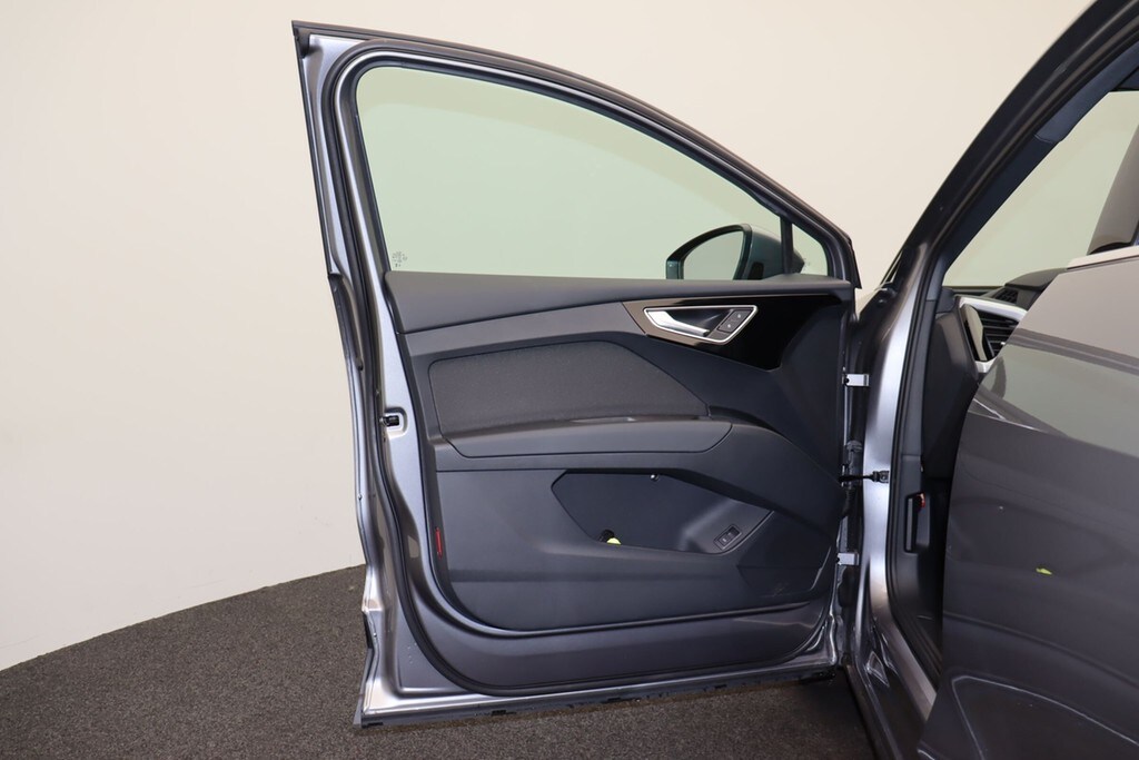Image about Audi Q4 e-tron 40 e-tron