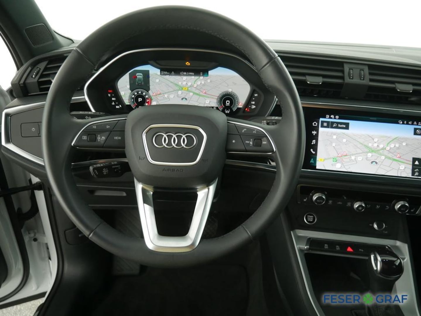 Bild über Audi Q3 S line 35 TFSI S tronic - für weitere Informationen kontaktieren Sie den Audi Partner