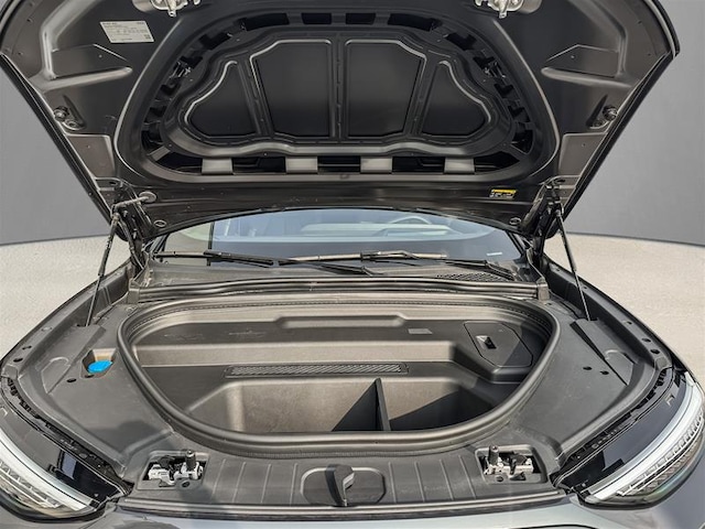 2025 Audi SQ6 Sportback e-tron