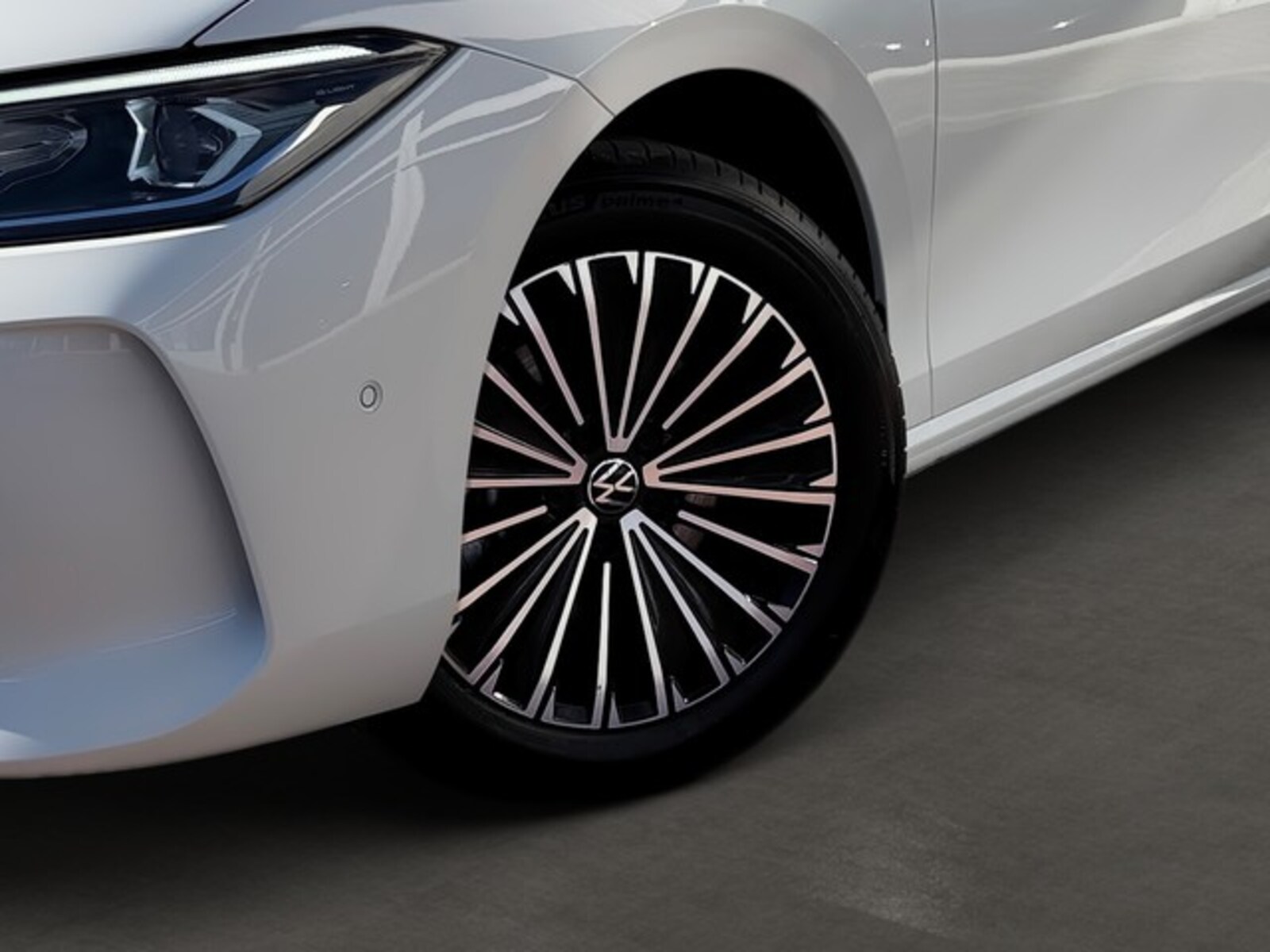 Volkswagen Passat – Bild 8