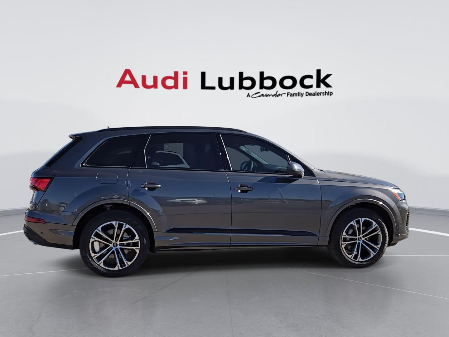 2026 Audi Q7 Premium - Photo 9