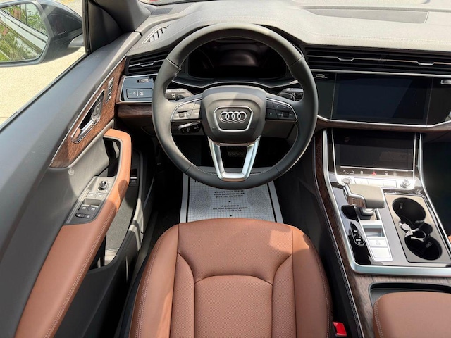 2026 Audi Q8 Premium Plus - Photo 32