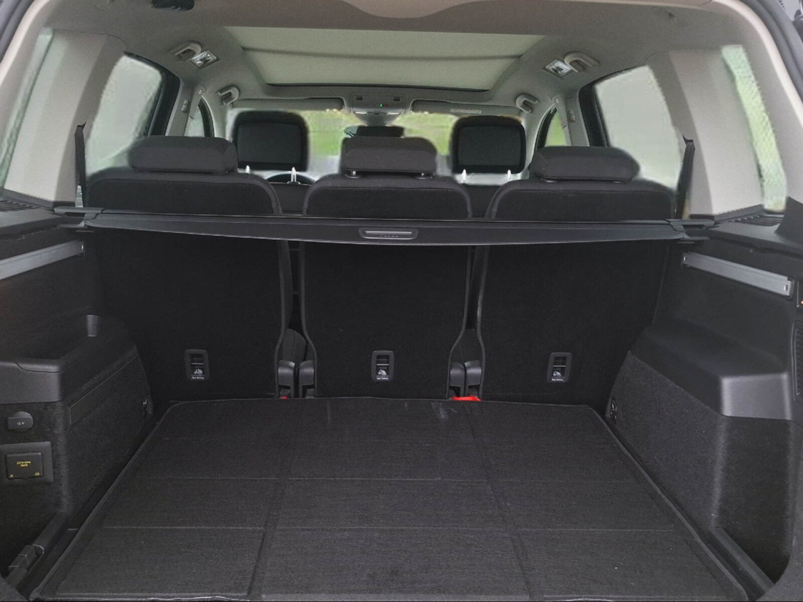 Volkswagen Touran – Bild 14
