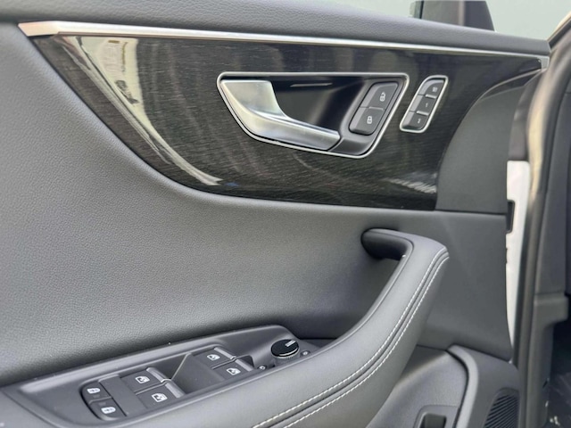 2026 Audi Q8 Premium Plus - Photo 21