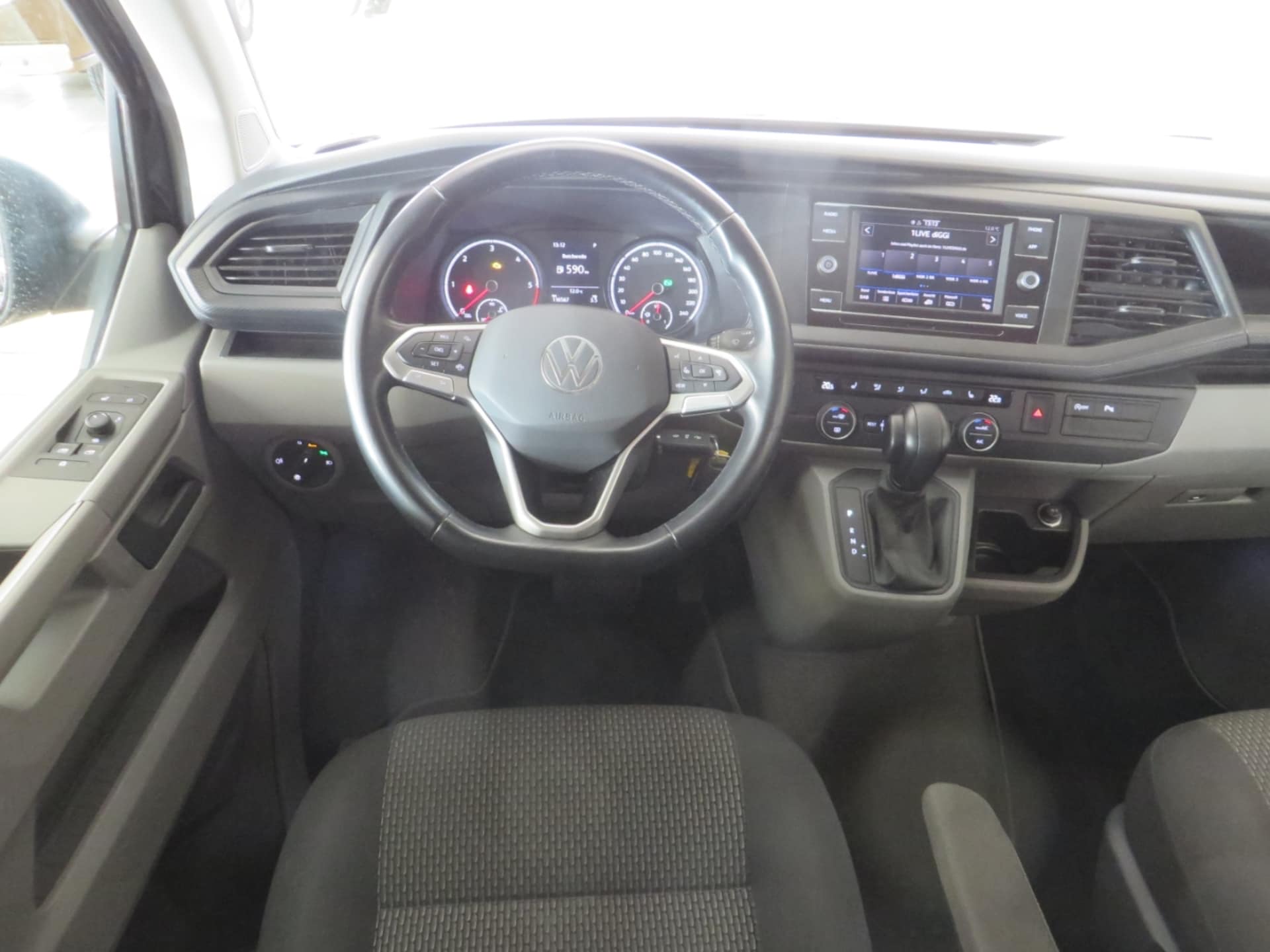 Volkswagen T6.1 Caravelle kurzer Radstand Trendline