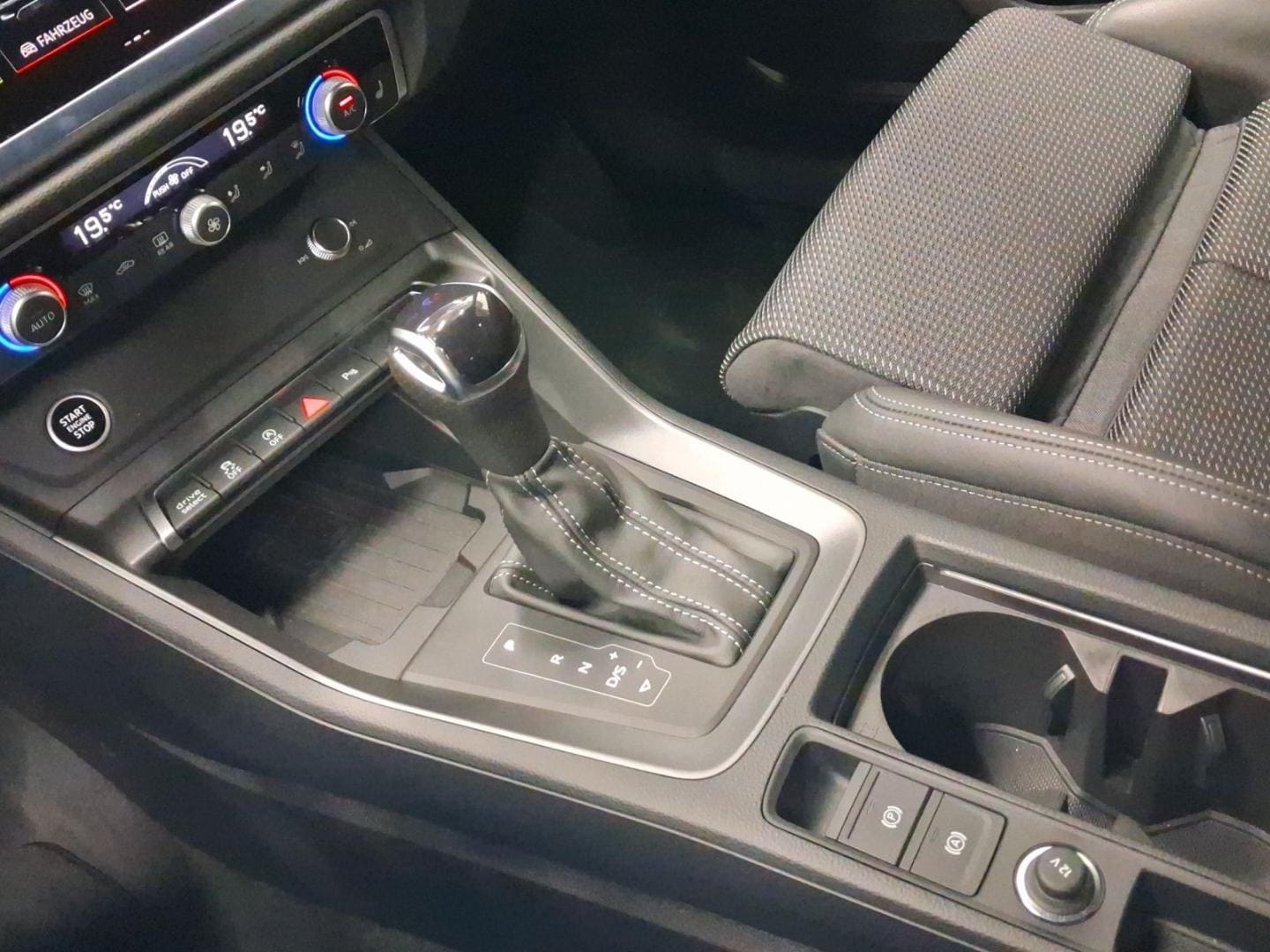 Bild über Audi Q3 Sportback S line 35 TFSI S tronic - für weitere Informationen kontaktieren Sie den Audi Partner