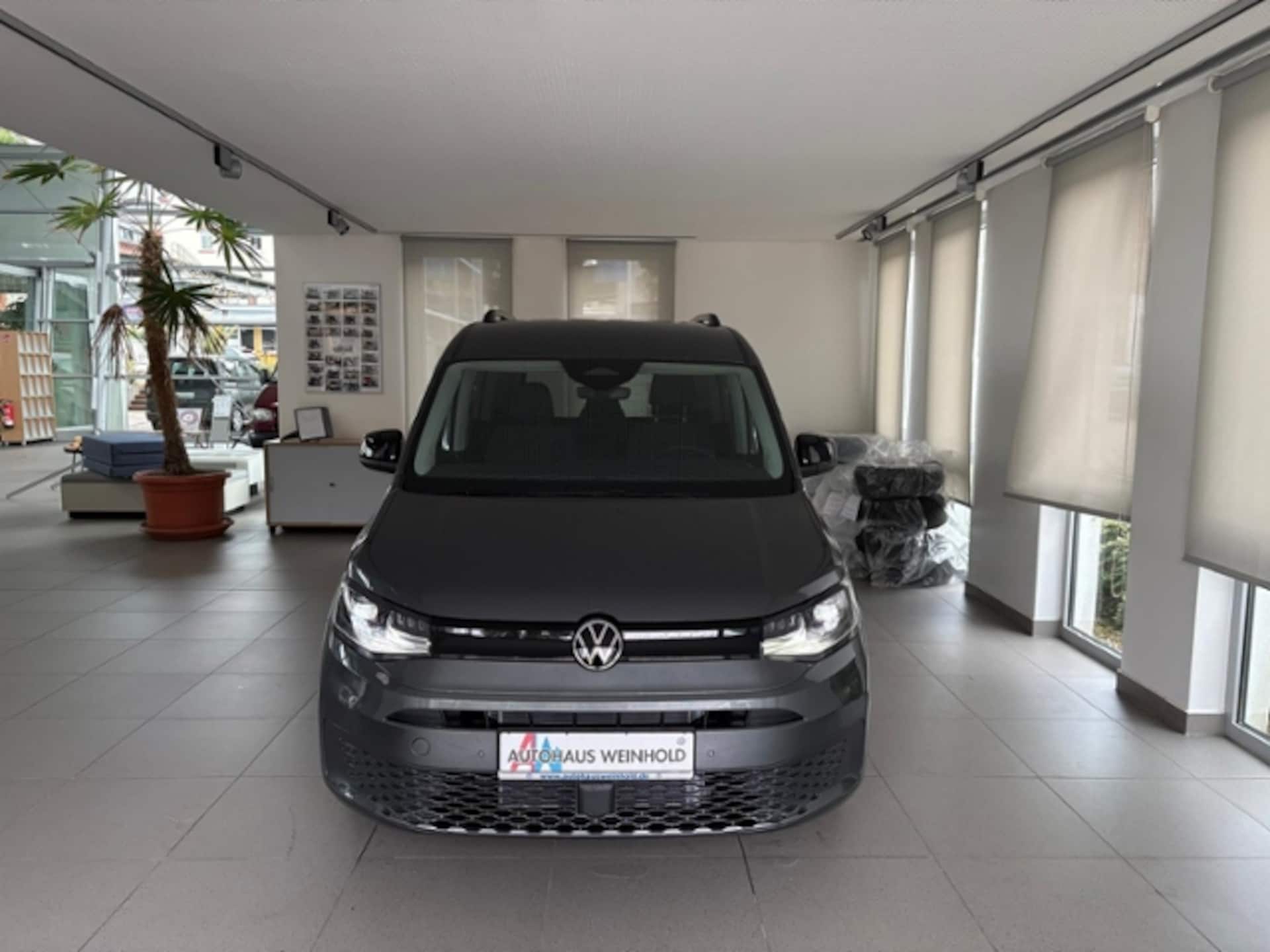 Volkswagen Caddy Basis-Modell