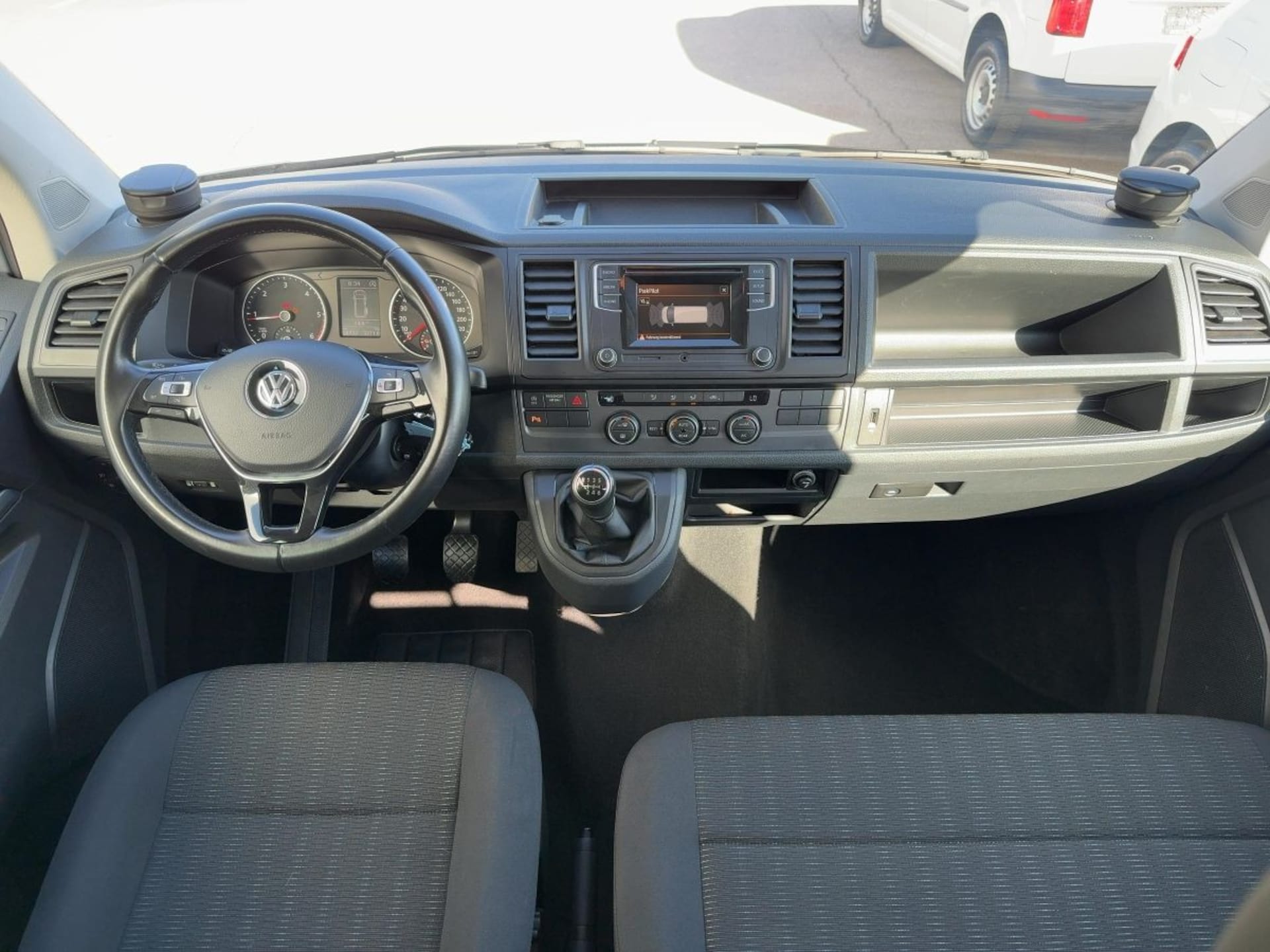 Volkswagen T6 Caravelle Comfortline