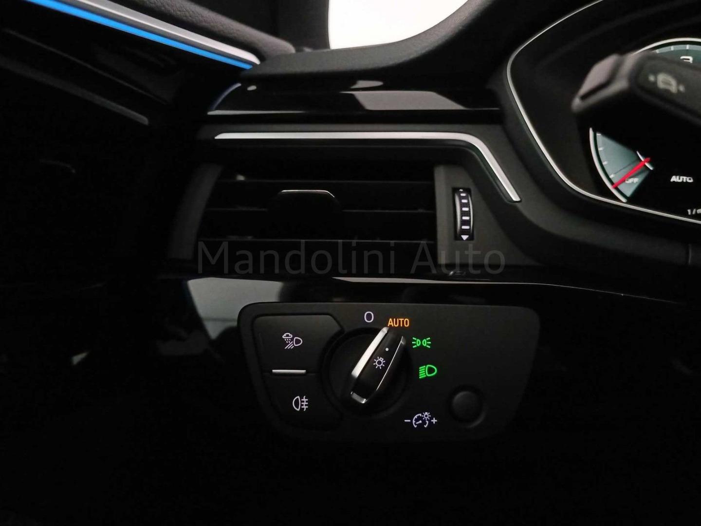 Image about Audi A5 Coupé S line edition 40 TDI quattro 150 kW (204 CV) S tronic
