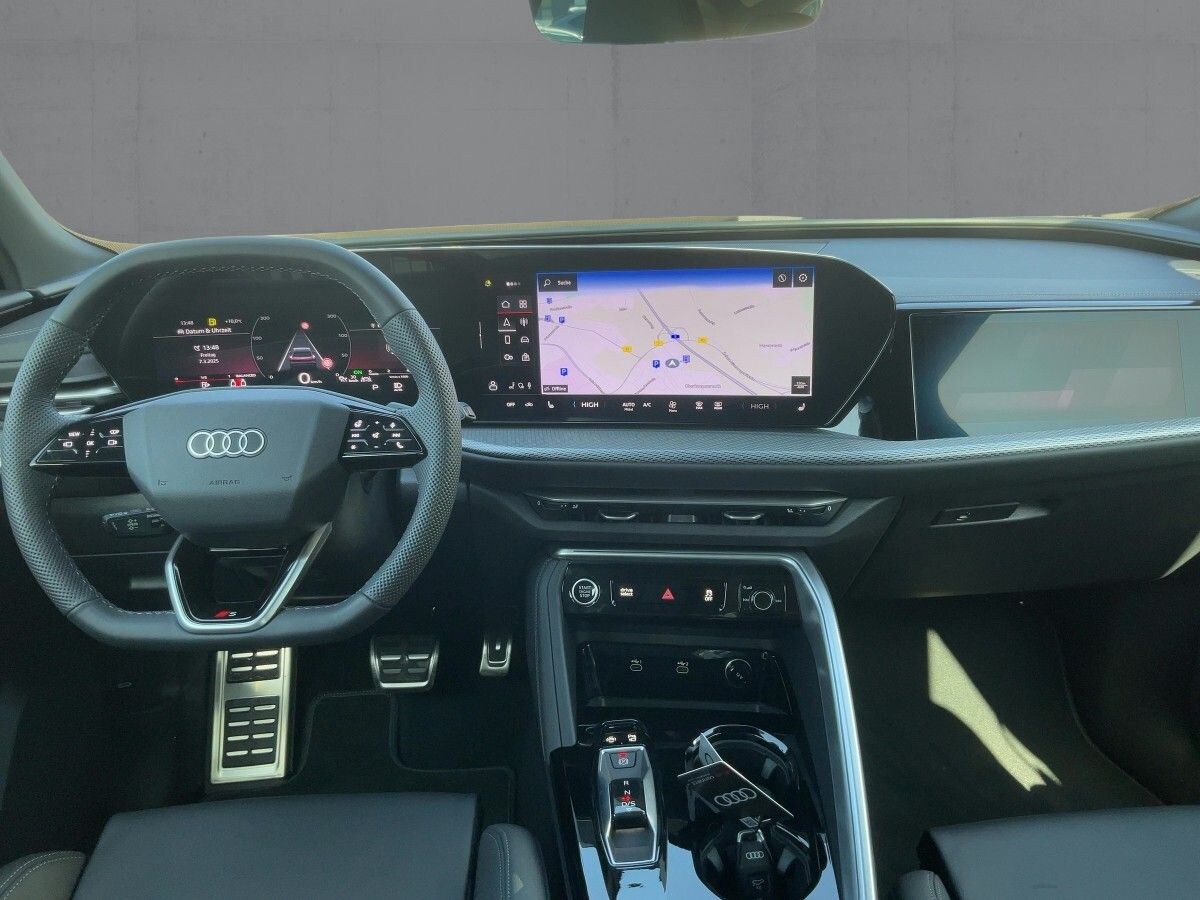 Image about Audi Q5 SUV TDI quattro 150 kW S tronic