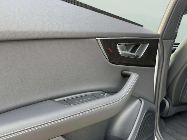 2026 Audi Q8 Premium Plus - Photo 23