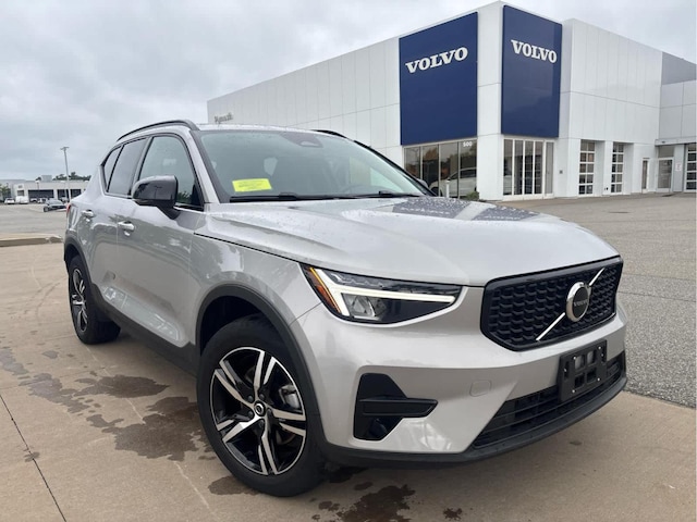 2024 Volvo XC40
