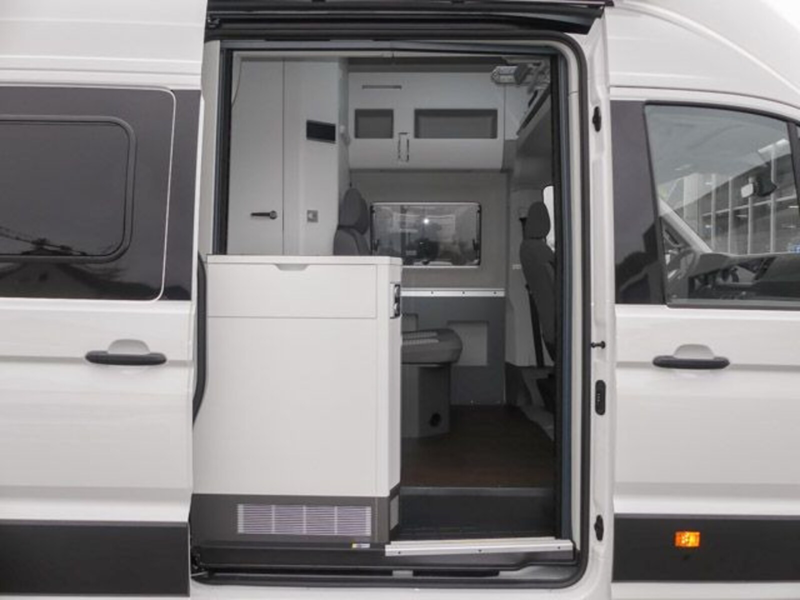 Volkswagen Grand California 600 – Bild 9