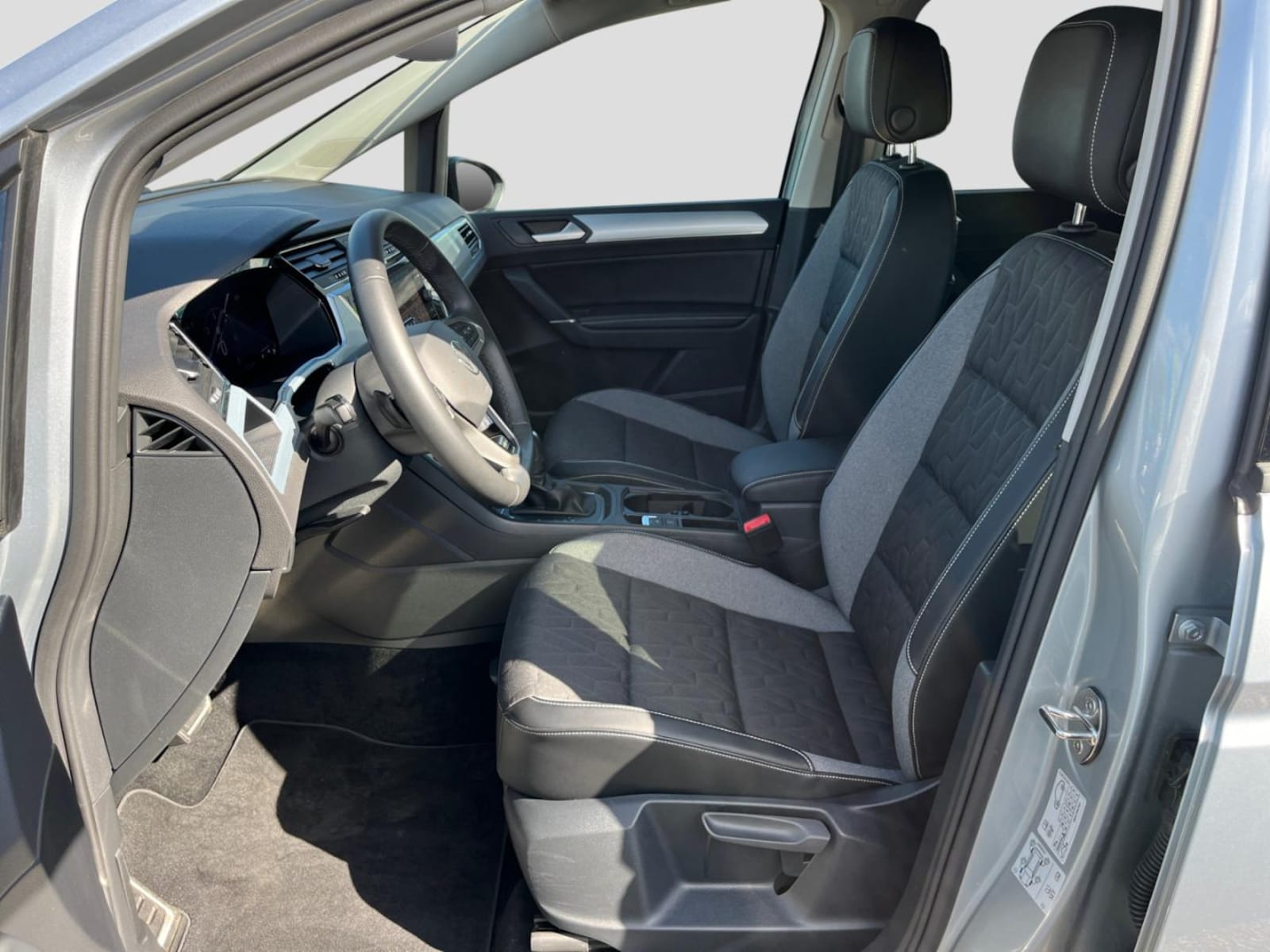 Volkswagen Touran – Bild 10