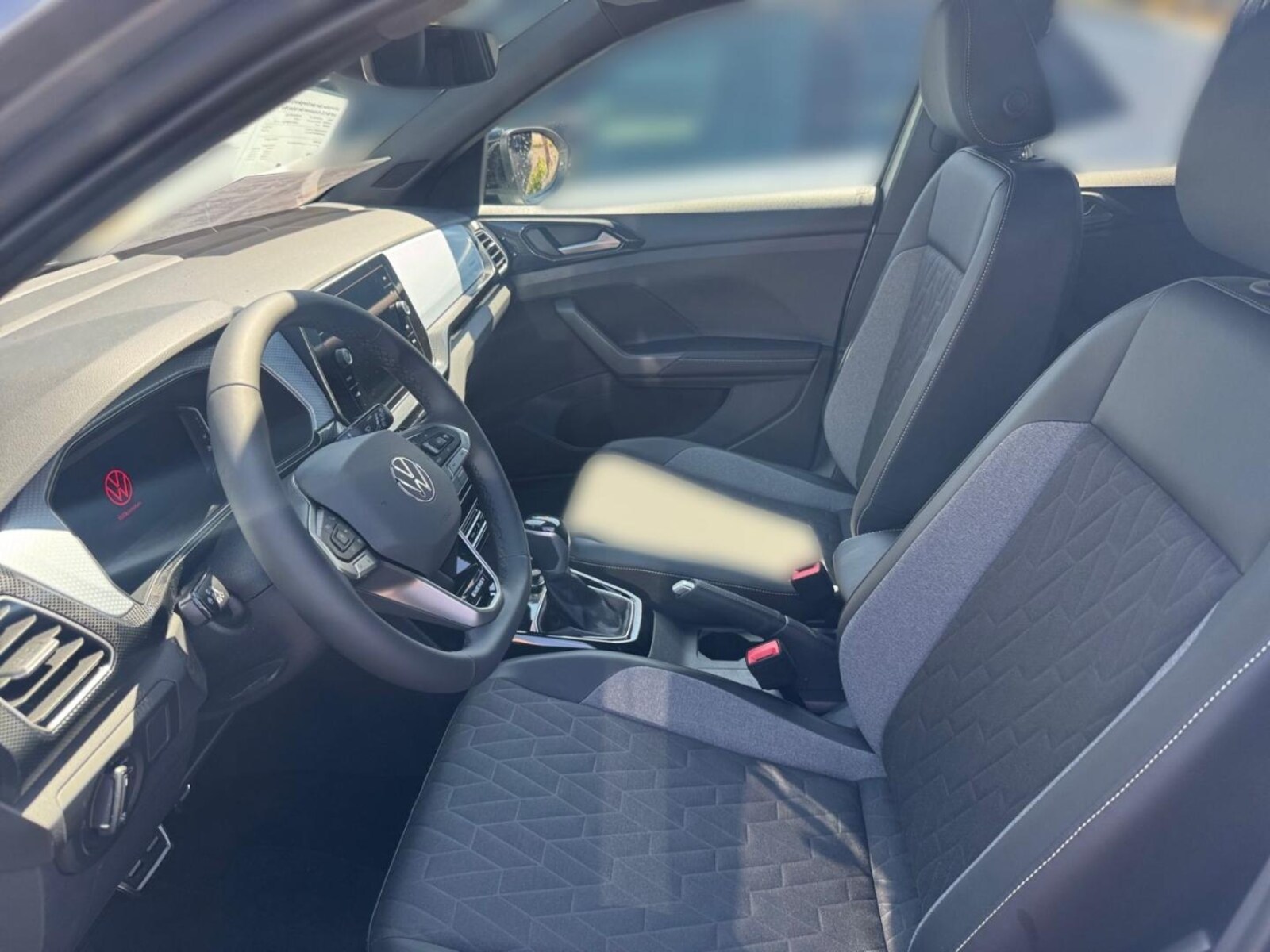 Volkswagen T-Cross – Bild 8