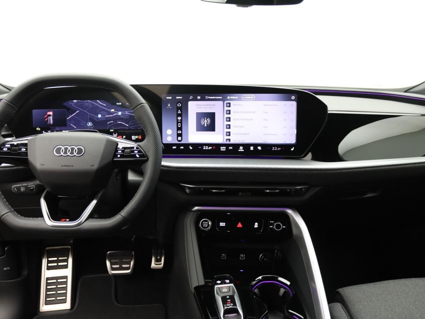 Bild über Audi Q5 SUV TDI quattro 150 kW S tronic - für weitere Informationen kontaktieren Sie den Audi Partner