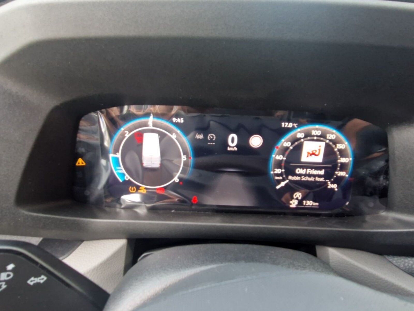 Volkswagen Crafter Kasten mittlerer Radstand – Bild 7