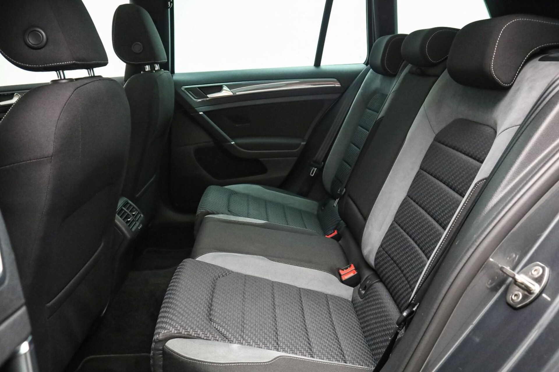 Volkswagen Golf Variant R-Line