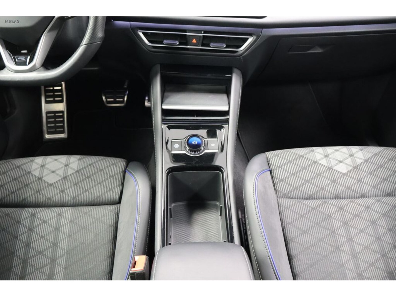 Volkswagen Tiguan – Bild 14