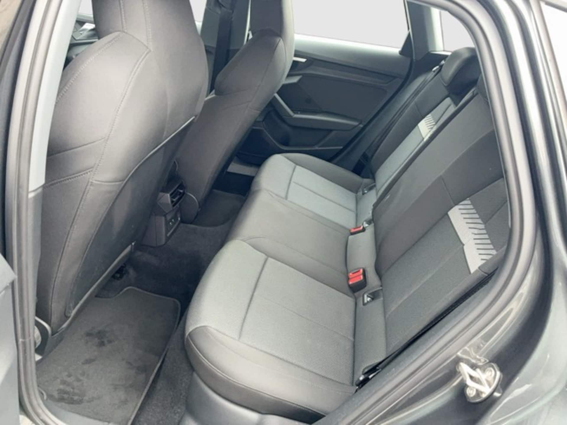 Audi A3 Sportback S line