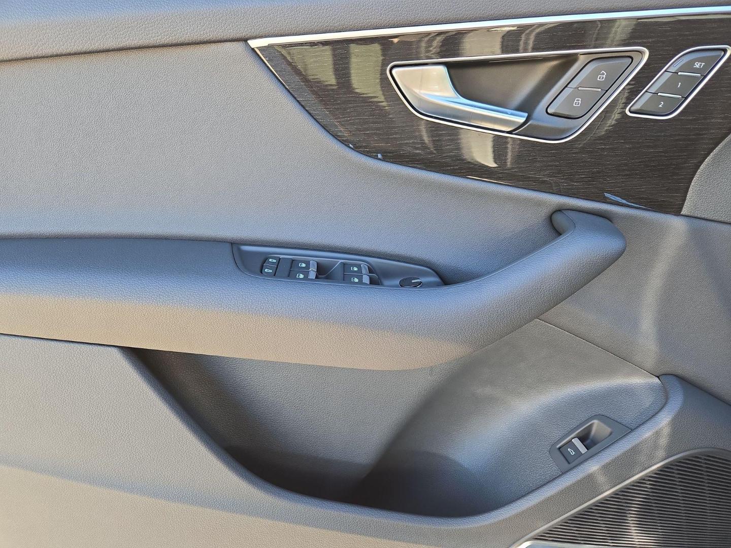 2026 Audi Q7 Premium - Photo 15