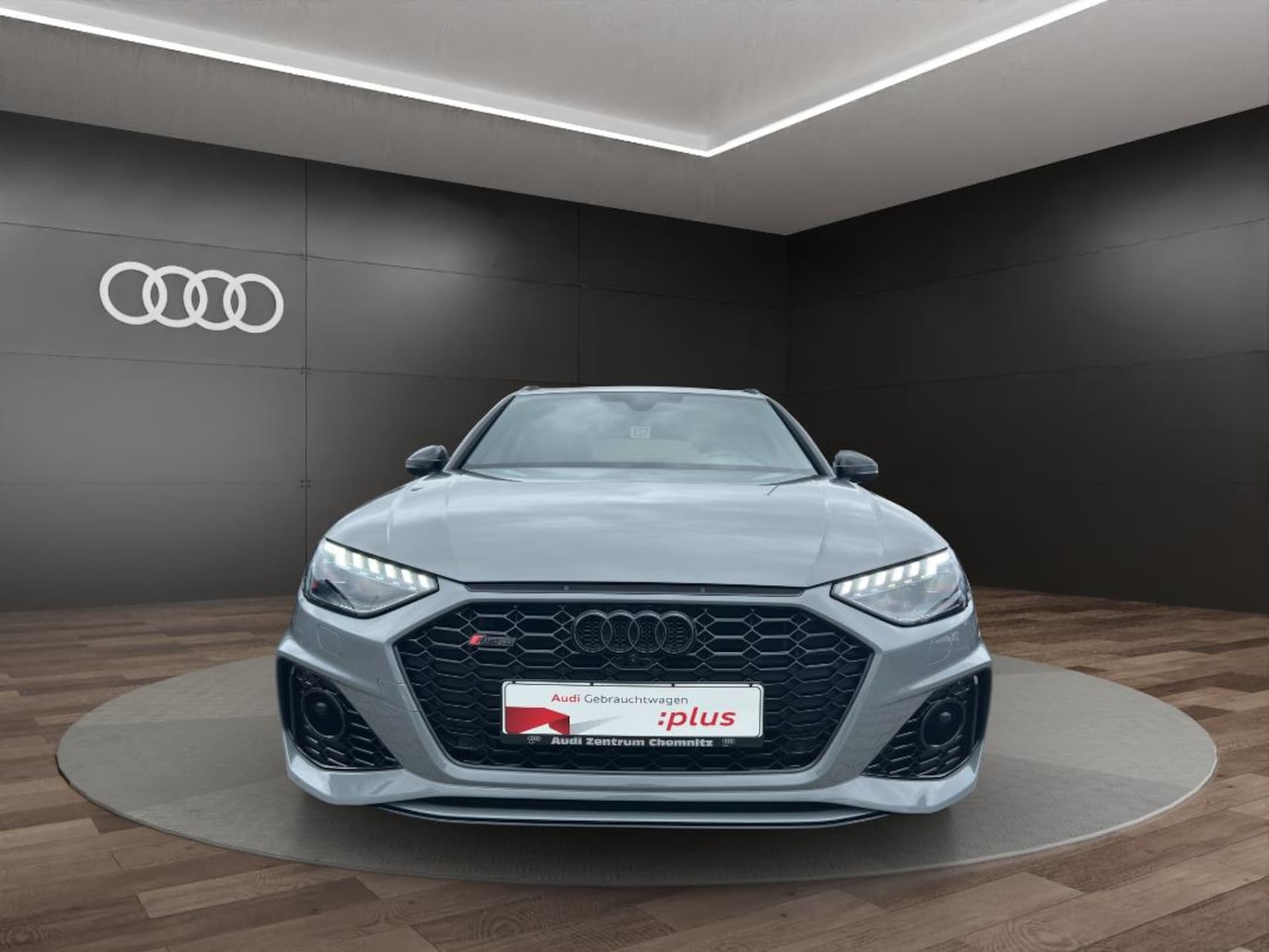 Audi RS 4 Avant