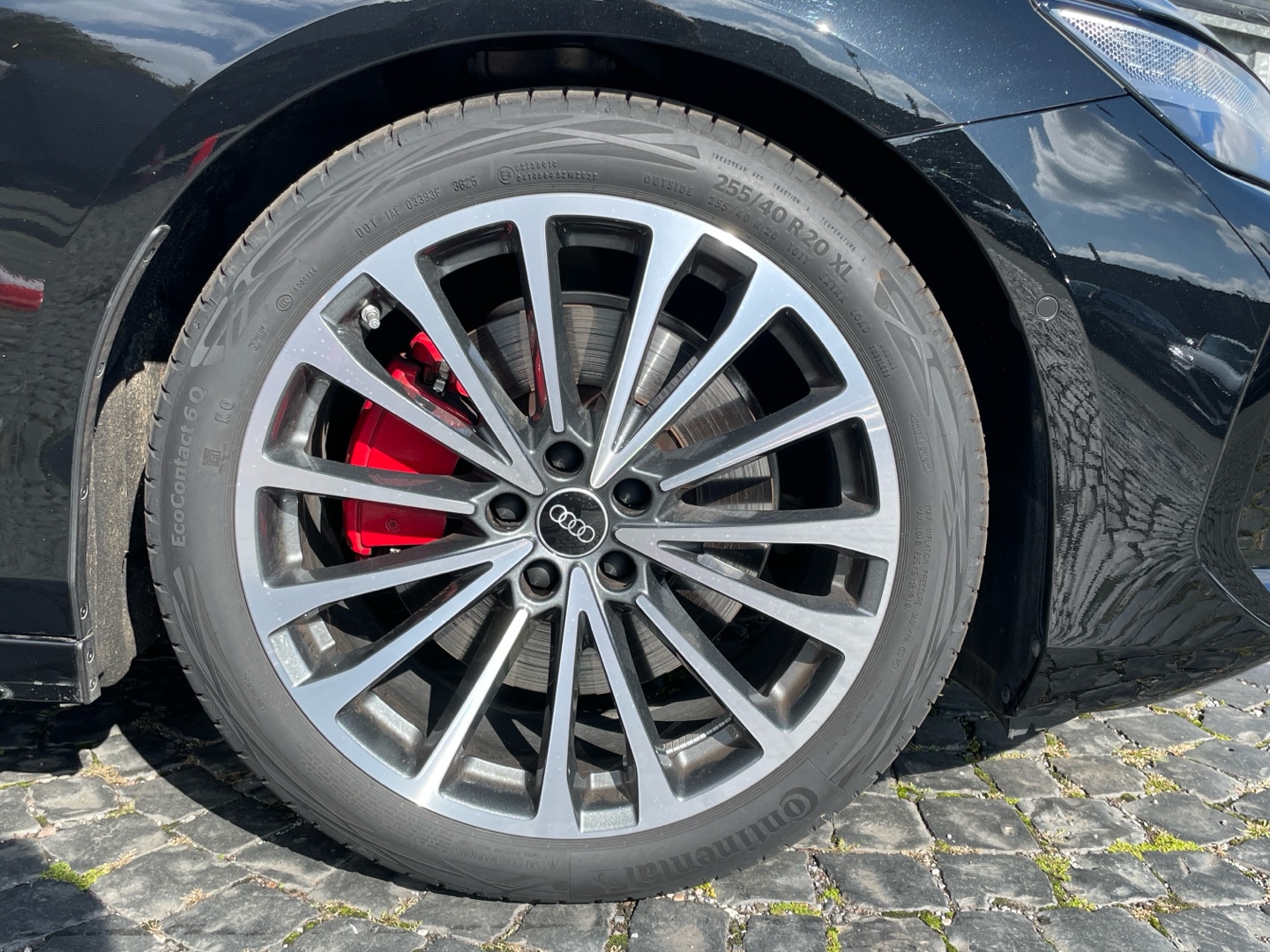 Bild über Audi A6 Avant e-hybrid e-hybrid quattro 270 kW S tronic - für weitere Informationen kontaktieren Sie den Audi Partner
