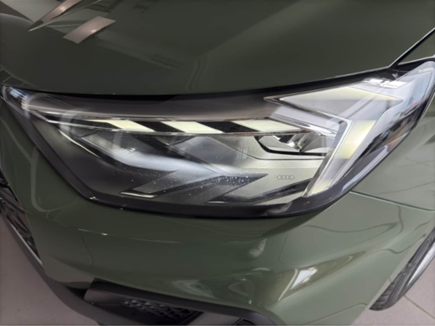 Bild über Audi A1 Sportback S line 25 TFSI S tronic - für weitere Informationen kontaktieren Sie den Audi Partner