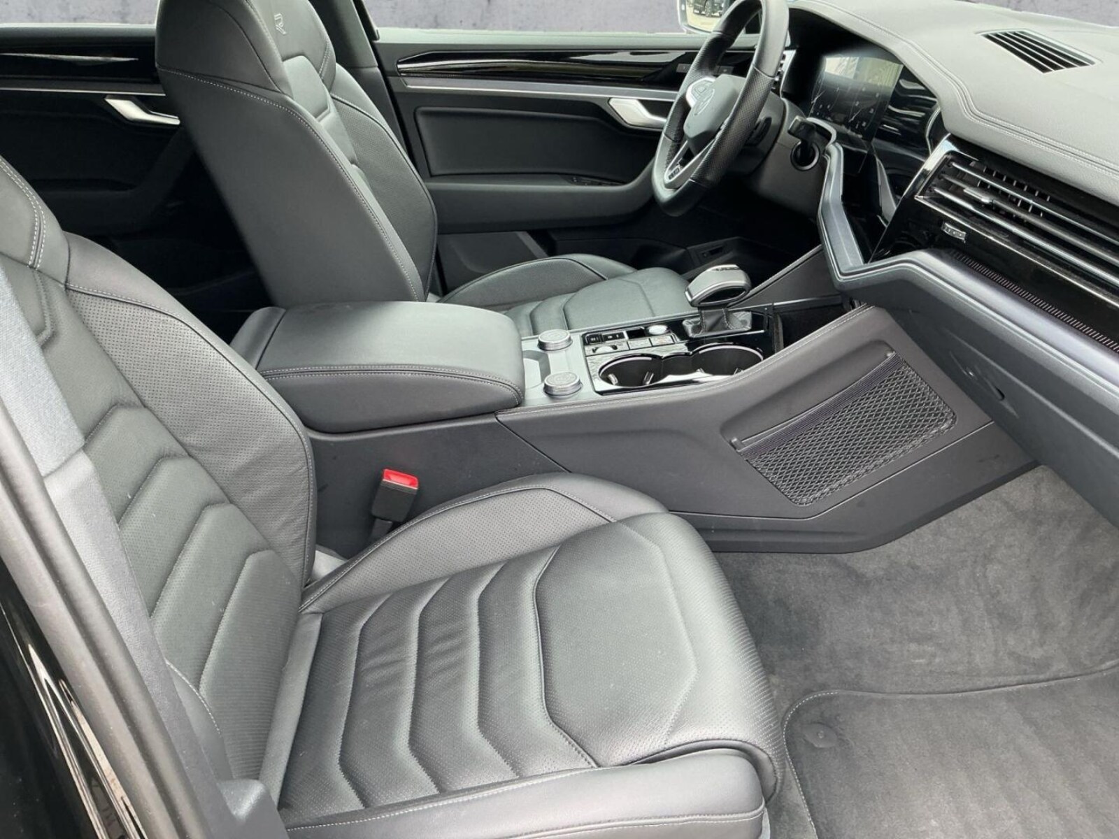 Volkswagen Touareg – Bild 12