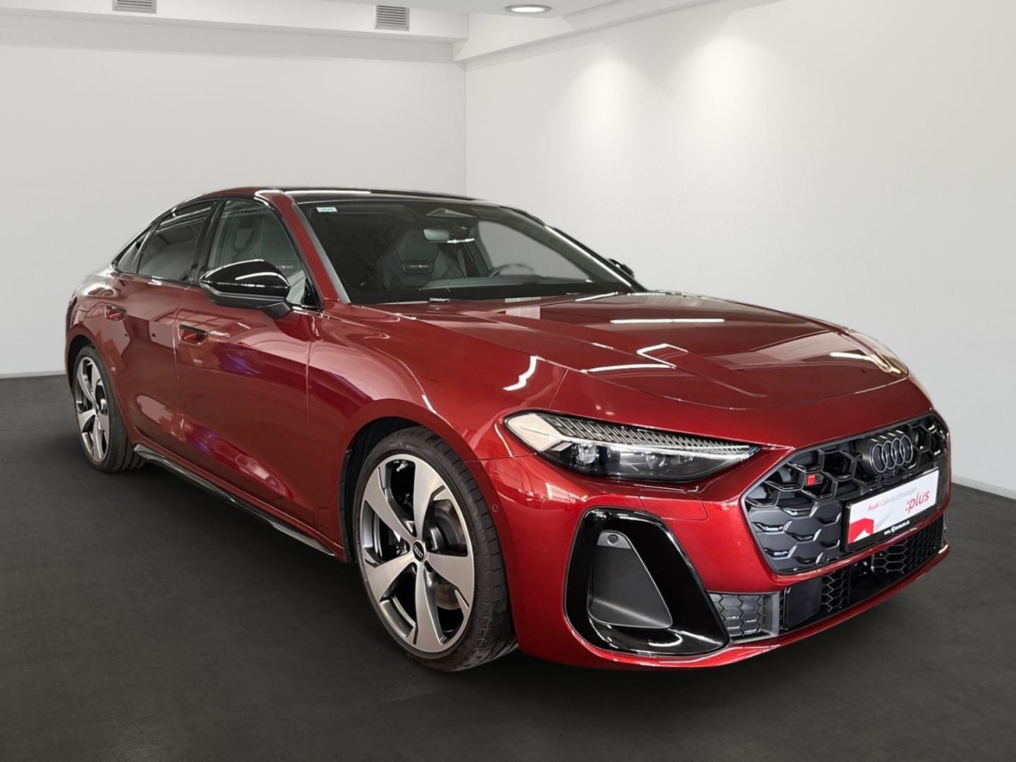 Bild über Audi S5 Limousine TFSI 270 kW S tronic - für weitere Informationen kontaktieren Sie den Audi Partner