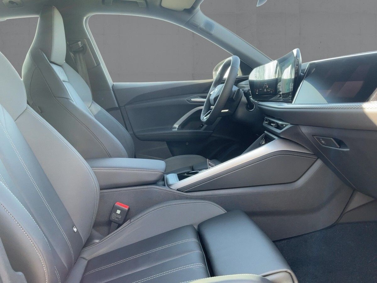Image about Audi Q5 SUV TDI quattro 150 kW S tronic