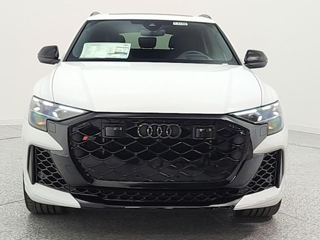 2026 Audi RS Q8 SUV performance