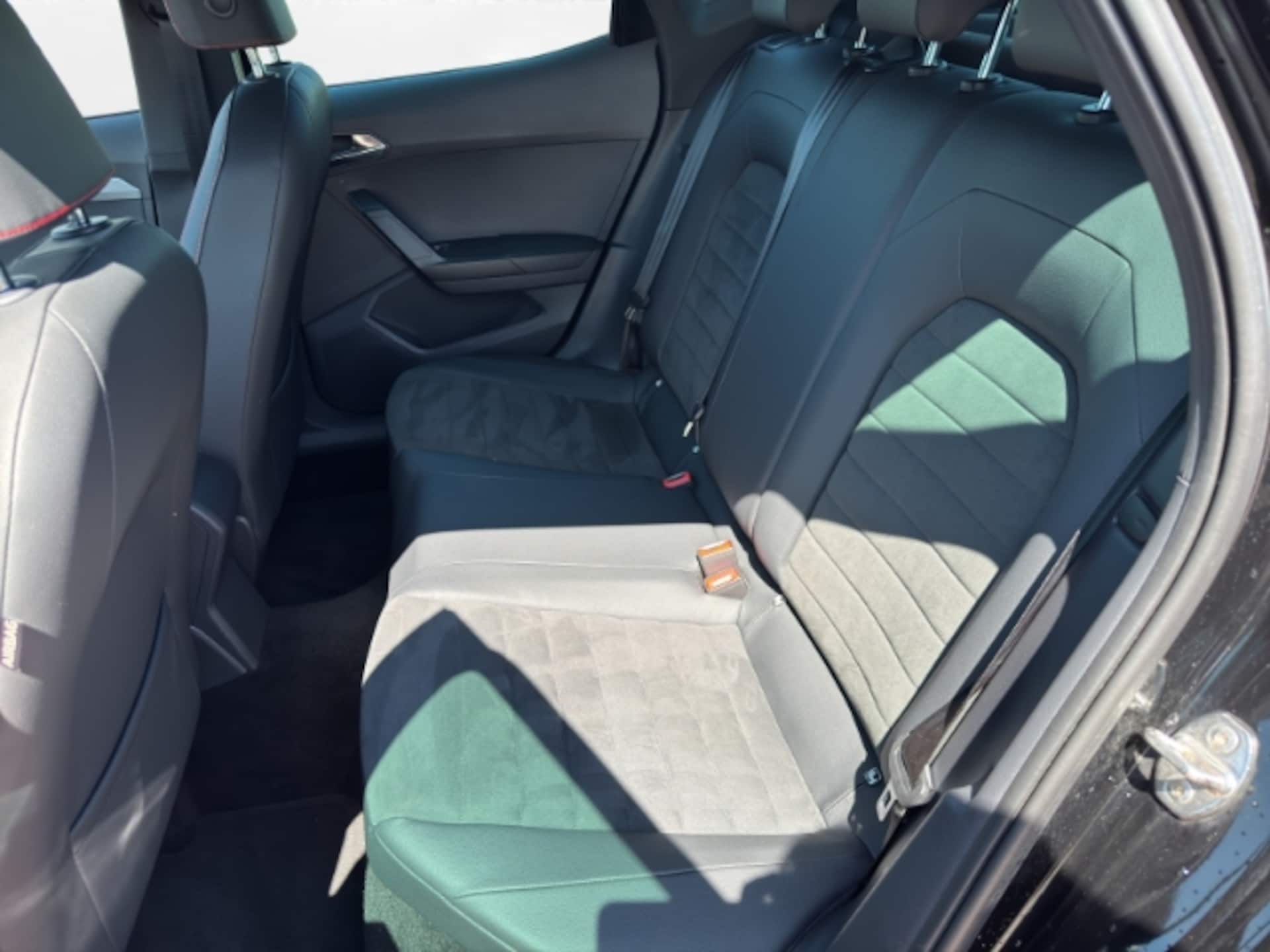 SEAT Arona FR