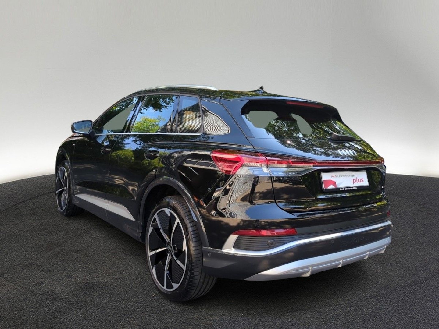 Bild über Audi Q4 e-tron 55 e-tron quattro - für weitere Informationen kontaktieren Sie den Audi Partner